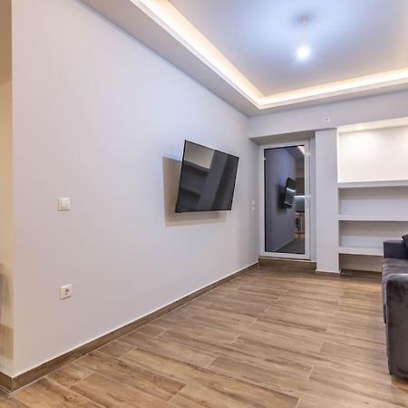 Pollys Place Appartement Athene Buitenkant foto